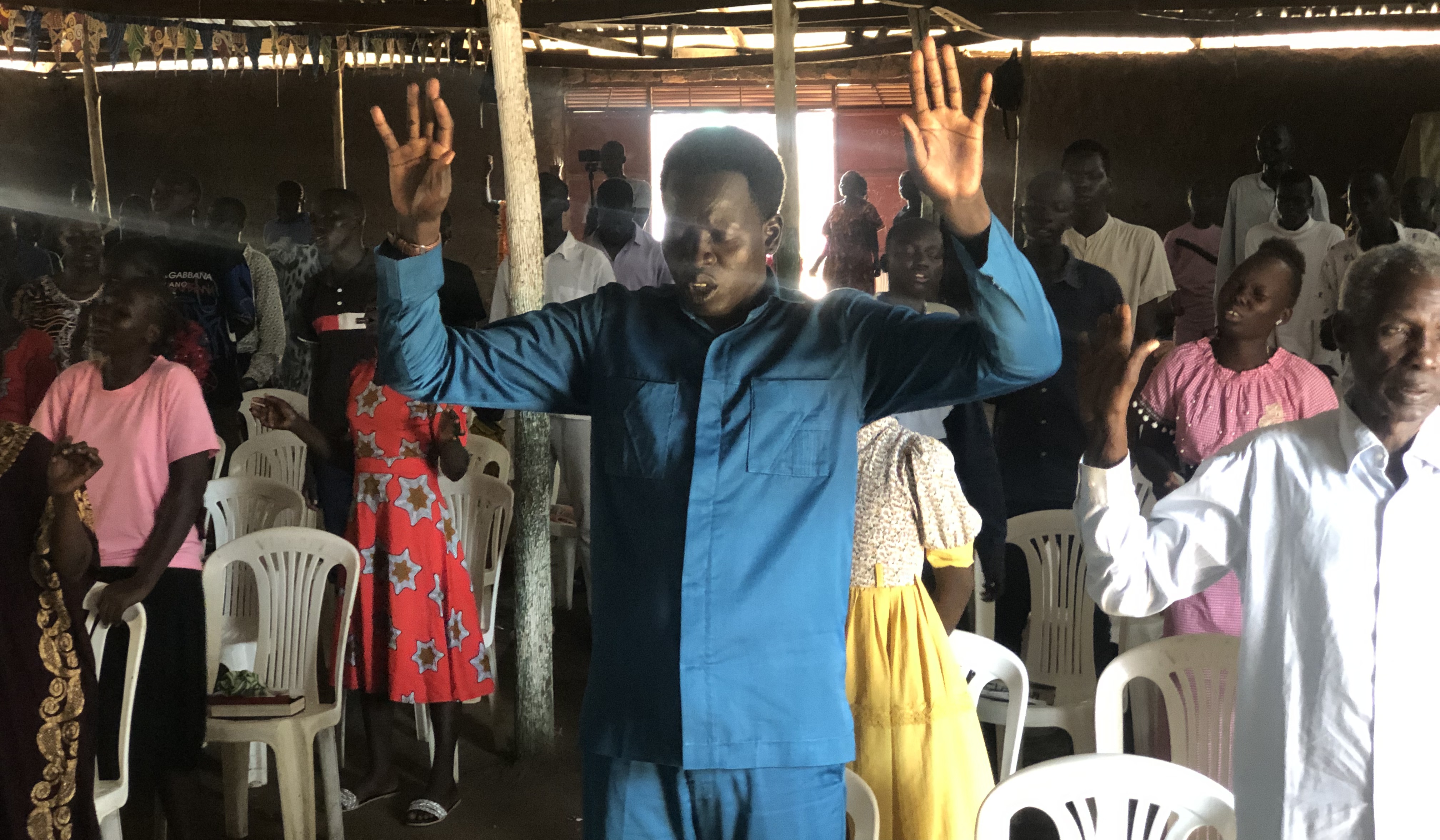 Congregation praising